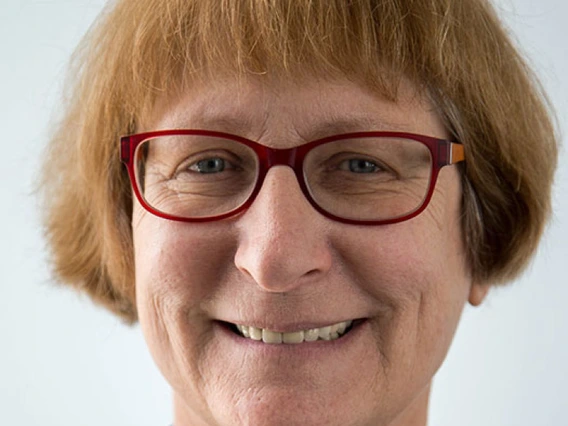 Mary Mangotich Grier headshot